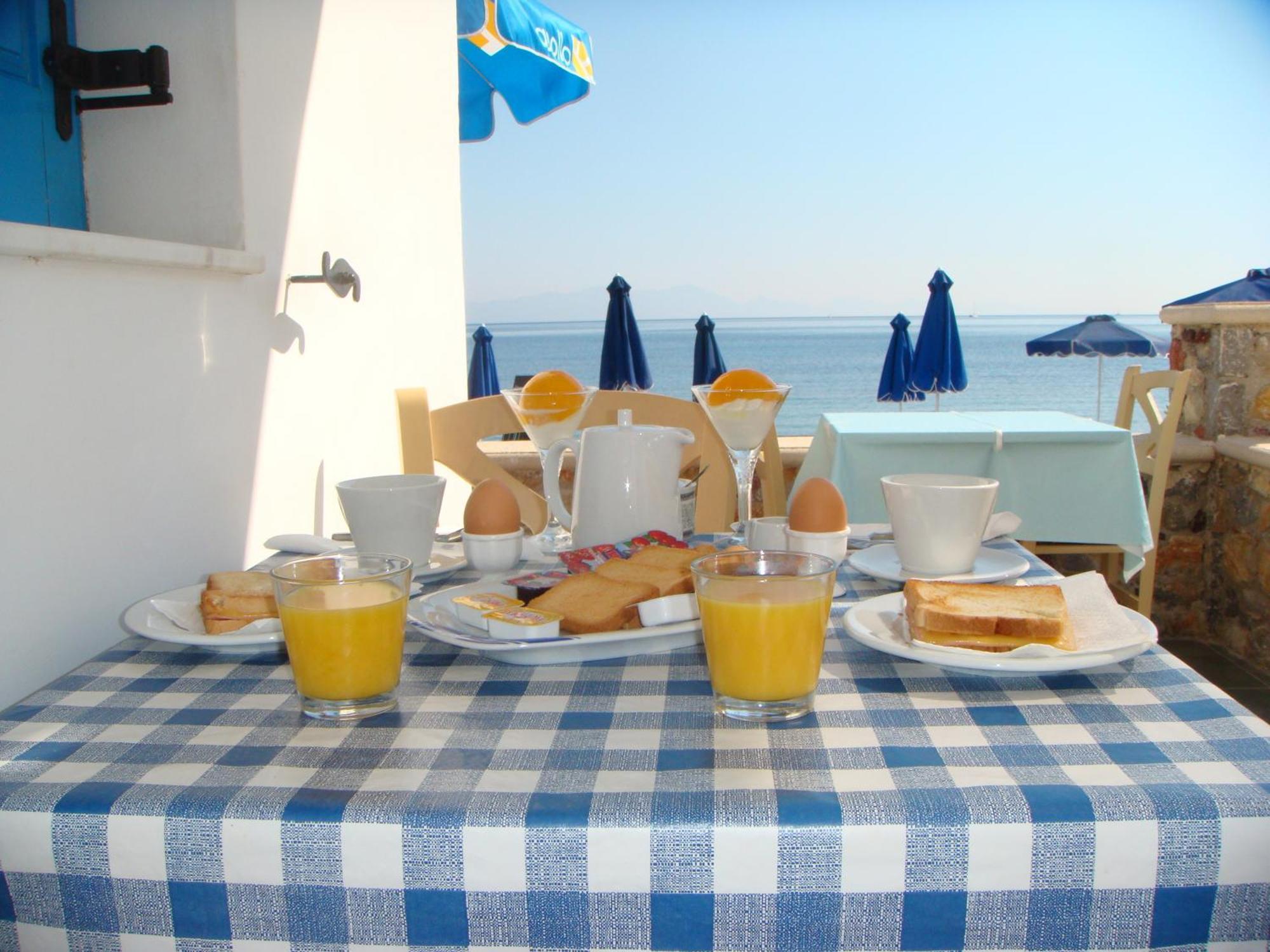 Dream Island Hotel Livadia  Eksteriør billede